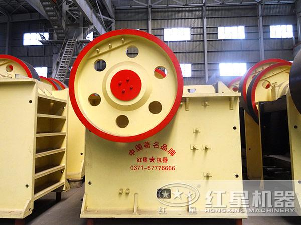 河南顎式破碎機(jī)廠家選購指南 為何成為眾多用戶的不二之選？